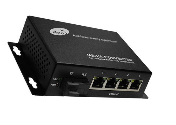 1 fibra del modo del puerto el 10/100M Media Converter Single del POE de la fibra 4 sola